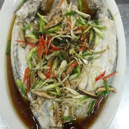 ปลากะพงนึ่งซีอิ๋ว