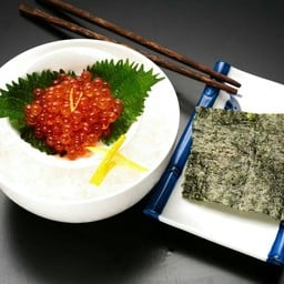 IKURA SASHIMI