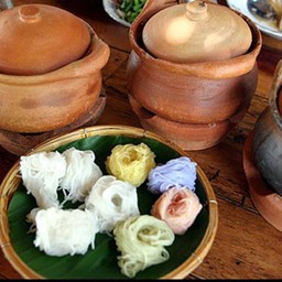 เส้นขนมจีนทำสดๆ