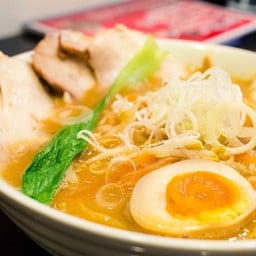 Gensen miso chashu ramen