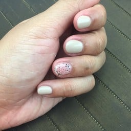 Panipa Hair Nail Beauty เอกมัย