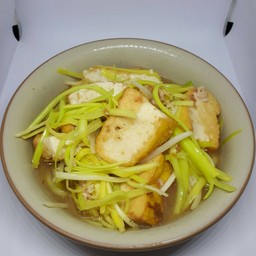 กุ่ยฉ่ายขาวผัดเต้าหู้หมูสับ