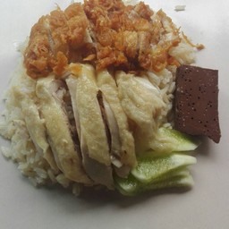 ข้าวมันไก่ผสมไก่ทอด