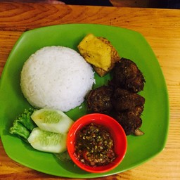 DEFTAR MENU HOUSE