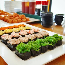 โอชะ บุฟเฟ่ต์ บ้านโป่ง