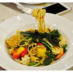 สปาเกตตีผัดขี้เมา 150B: รสจัดดี