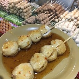 แม่เรณูขนมไทย