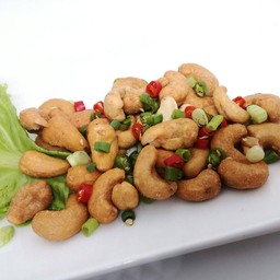 เม็ดมะม่วงหิมพานต์ทอด