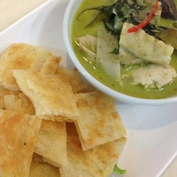 โรตีแกงเขียวหวานไก่