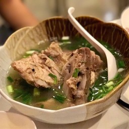 เล้งแซ่บหลังวัง