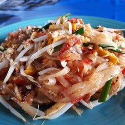 ผัดไทใบบัวบก