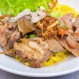 เบากบาล ก๋วยเตี๋ยว