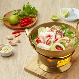 ปลาหมึกนึ่งมะนาว