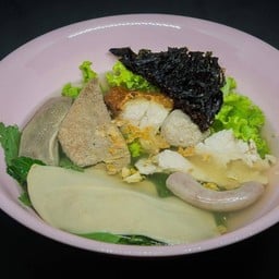 เกาเหลาเลือดหมู (ใส่สาหร่าย)
