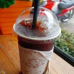 คาเฟ่ เดอ กลิ่นร่ำ