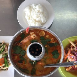 ชอบตำไหลบัว