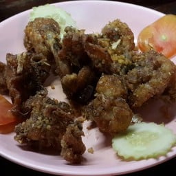 กบทอดกระเทียม