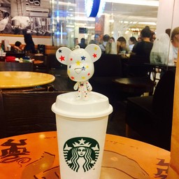 หมีน้อยสตาร์แวะที่นี่ @ Starbucks Siam Paragon Q Concept f3