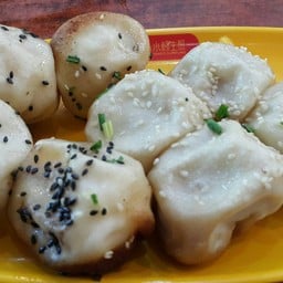 Yang's Dumpling  ใกล้ๆ หอไข่มุก