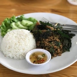 เพลินพุง Cafe & Restaurant