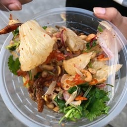 สุทัศน์ ผลไม้ทรงเครื่อง