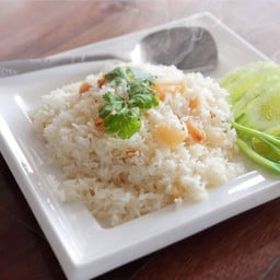 ข้าวผัดมันกากหมู