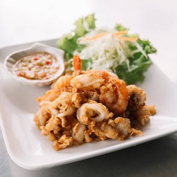 ทะเลทอดกระเทียมพริกไทย