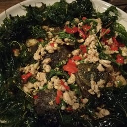 ไข่อร่อยมันดี รสชาดการผัดค่อนข้างจืดไปนิด