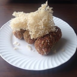 ข้าวเม่าทอด กล้วยทอดเตาถ่าน