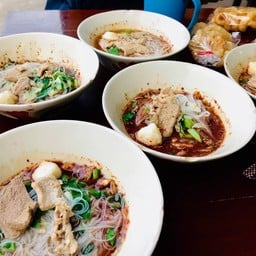 ก๋วยเตี๋ยวเรือ 10บาท เชียงราย