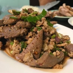 ส้มตำแซ่บ ข้างโกอ้วน