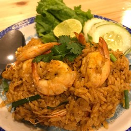 ข้าวผัดต้มยำกุ้ง
