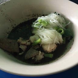 ก๋วยเตี๋ยวเรืออยุธยาสูตรเด็ดดั้งเดิม