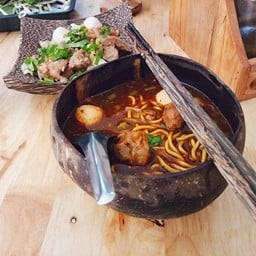 ก๋วยเตี๋ยวเป่าปาก ชามกะลา  สาขากันทรลักษ์