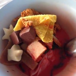 เย็นตาโฟ ก๋วยเตี๋ยวหมูต้มยำ