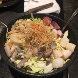 Tsukishima Meibutsu Monja DARUMA