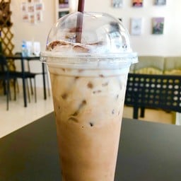 CLEAN STUDIO CAFE’