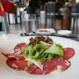 Pool Bar  Mercure Hotel Bangkok Makkasan