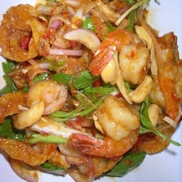 ยำกระเพาะปลาทอด