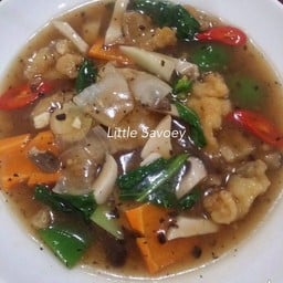 ก๋วยเตี๋ยวราดหน้าปลาเต้าซี่