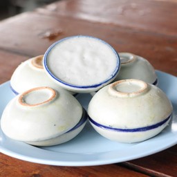 ขนมถ้วย (กล่องละ)