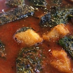 แกงส้มชะอมปลาช่อนทอด