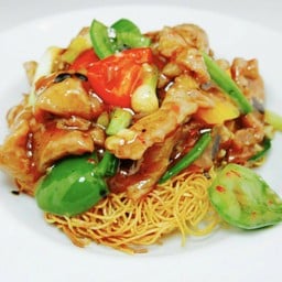 หมี่ทอดผัดเต้าซี่หมู