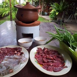 โจ้ลาบเป็ด แจ่วฮ้อนหม้อดิน