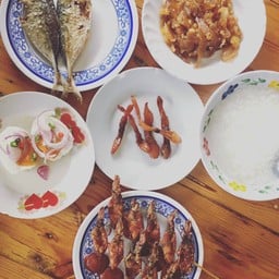 ข้าวต้มปลา ตลาดปากน้ำปราณ