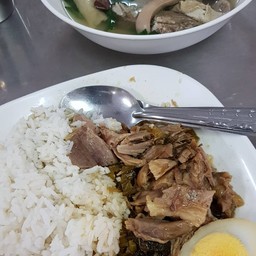 ข้าวขาหมูอบน้ำผึ้ง