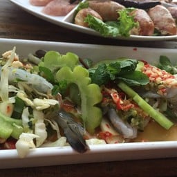 กุ้งแช่น้ำปลา