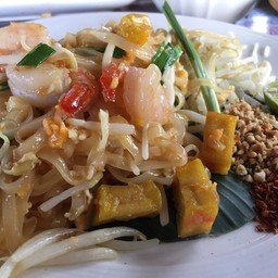 ผัดไท กุ้งสด