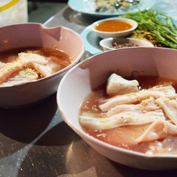 แสงทอง หมูกระทะ