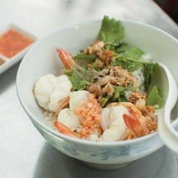 ข้าวต้มปลาห้าแยกพลับพลาไชย khao tompla ha yaek Phlapphla Chai ห้าแยกพลับพลาไชย
